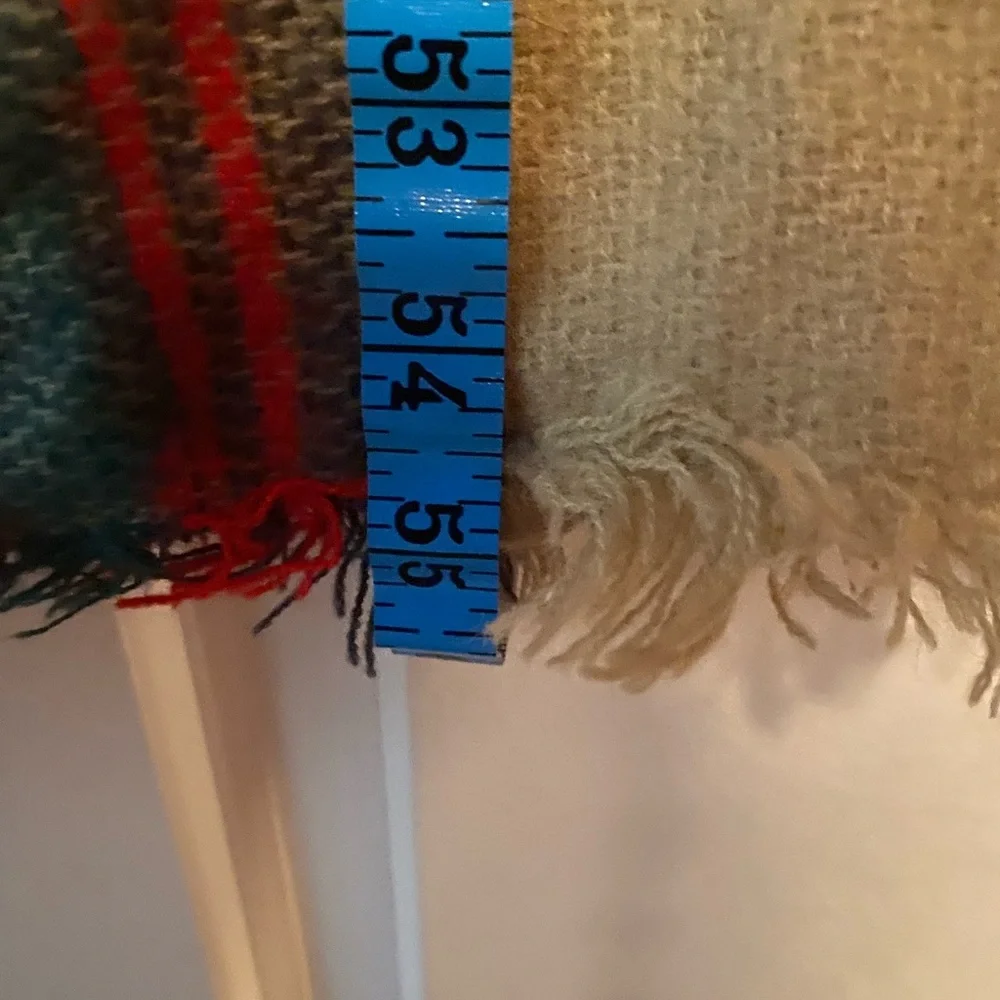 Plaid Blanket Scarf - Picture 4 of 4